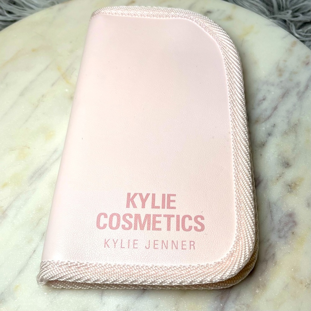 NWOT Kylie Cosmetics Pink Makeup Brush Case